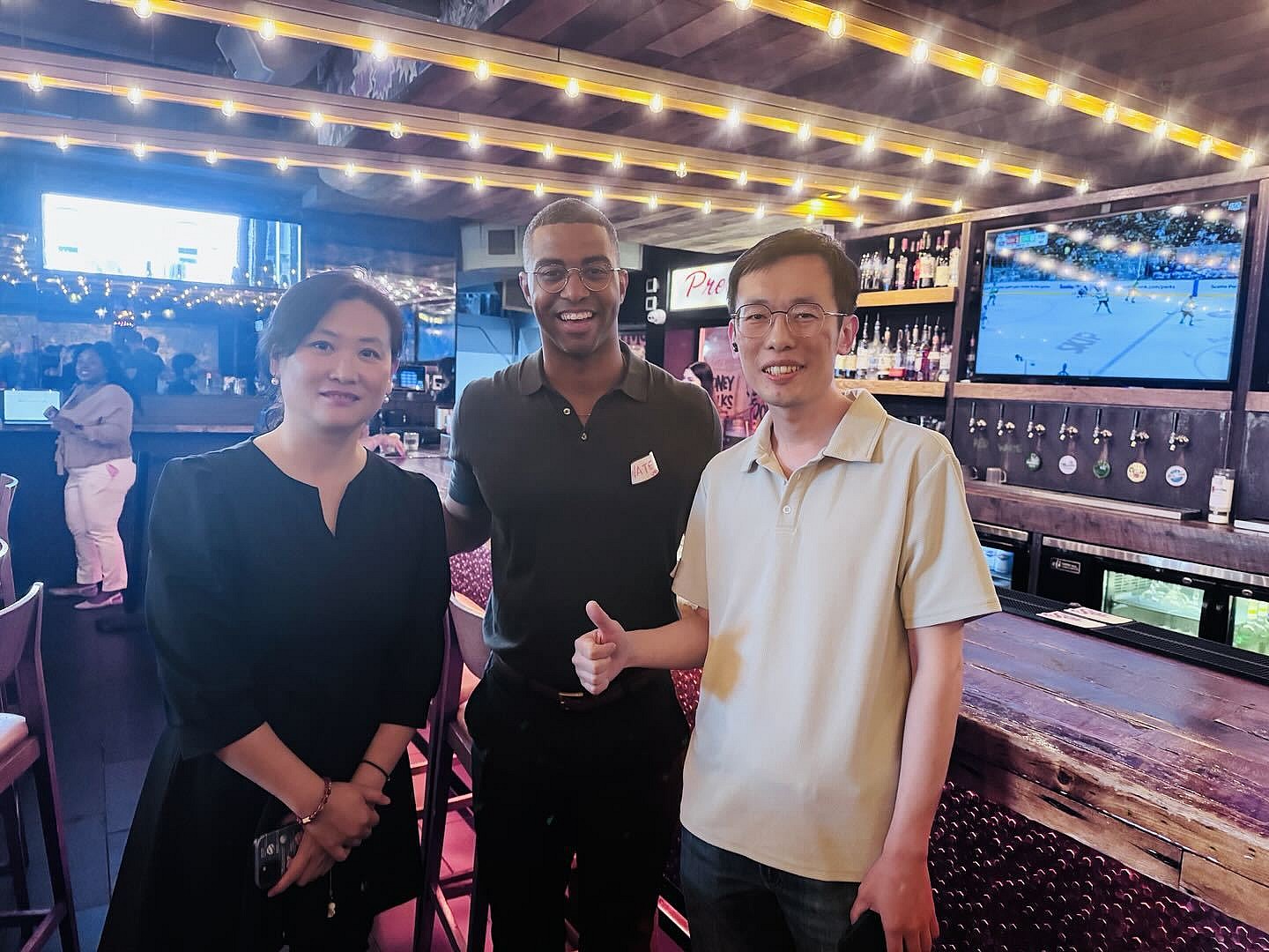 Took a photo with Mr. Nathan, Spring’s Investor Relations Manager.