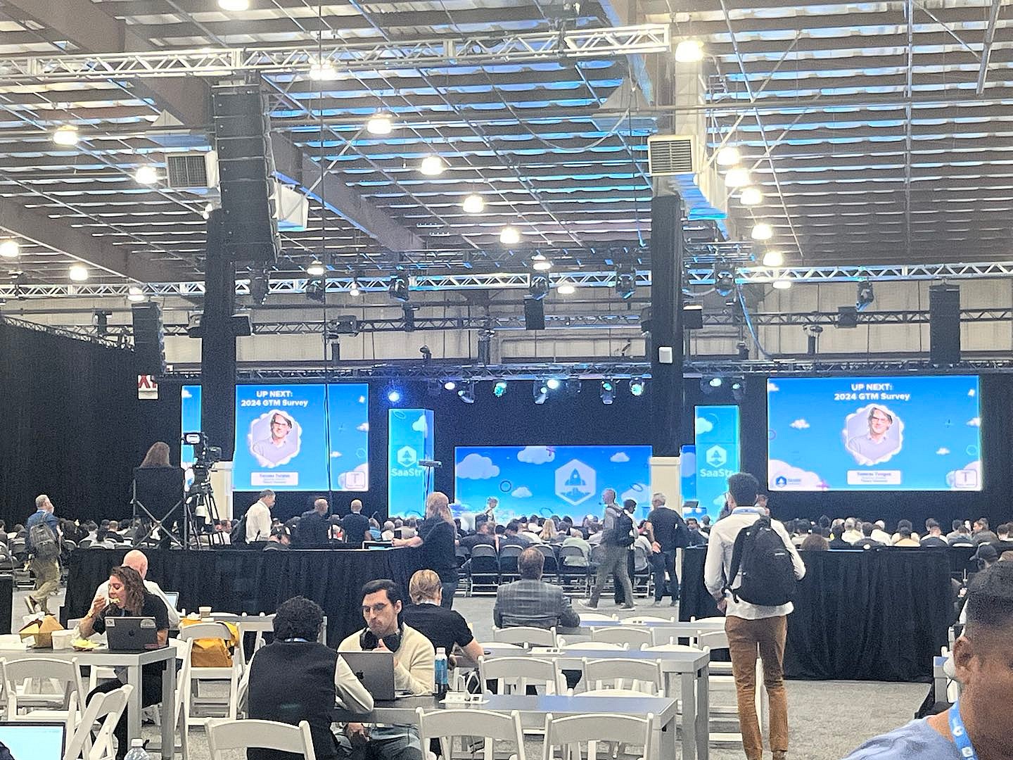 Exploring AI Applications in HR: Key Takeaways from SaaStr Annual 2024